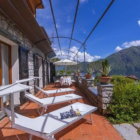 Lake Como Apartment. Pool, Tennis, Walk To Lake Lejlighed Mezzegra